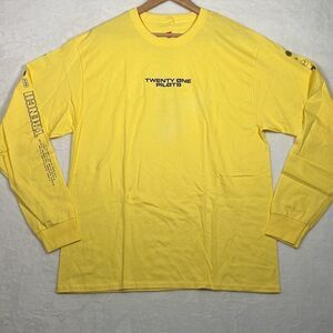 TWENTY ONE PILOTS Trench concert release T-shirt band merch NWOT Men Large‎